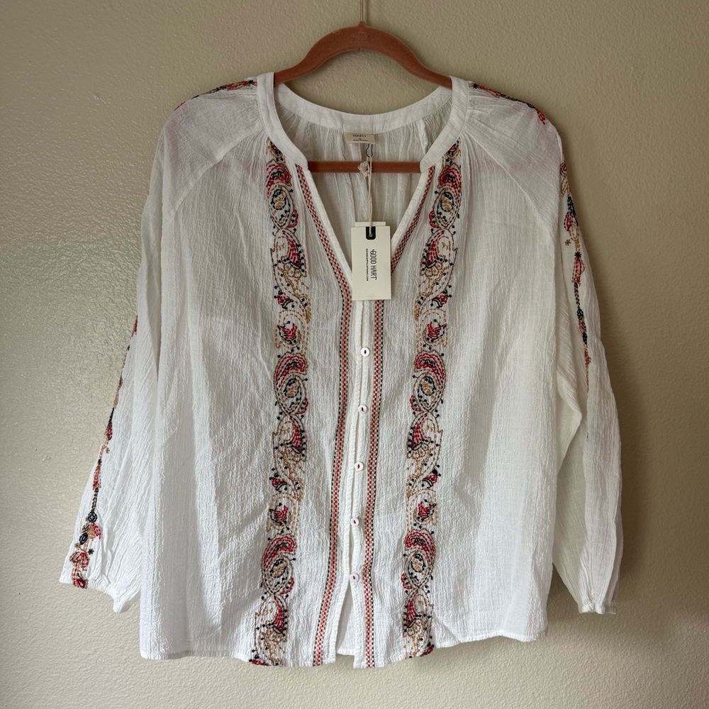 GOOD HART Women's White Blouse with Paisley Accents